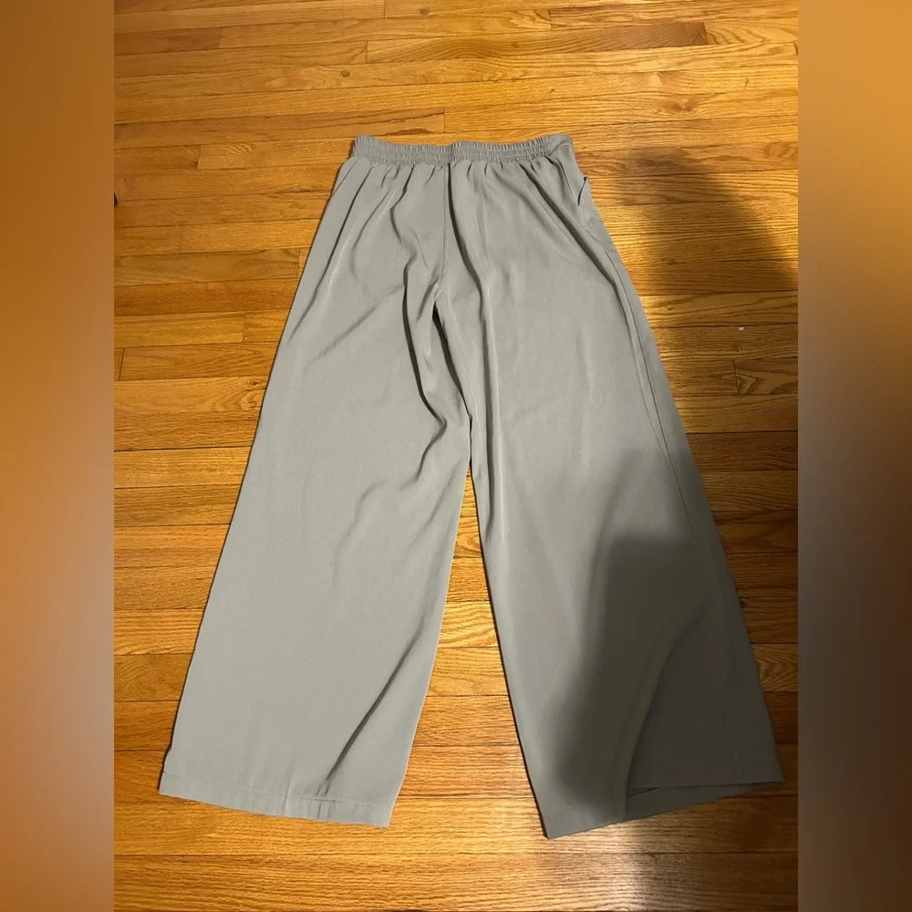 Pants - Picture 2 of 4